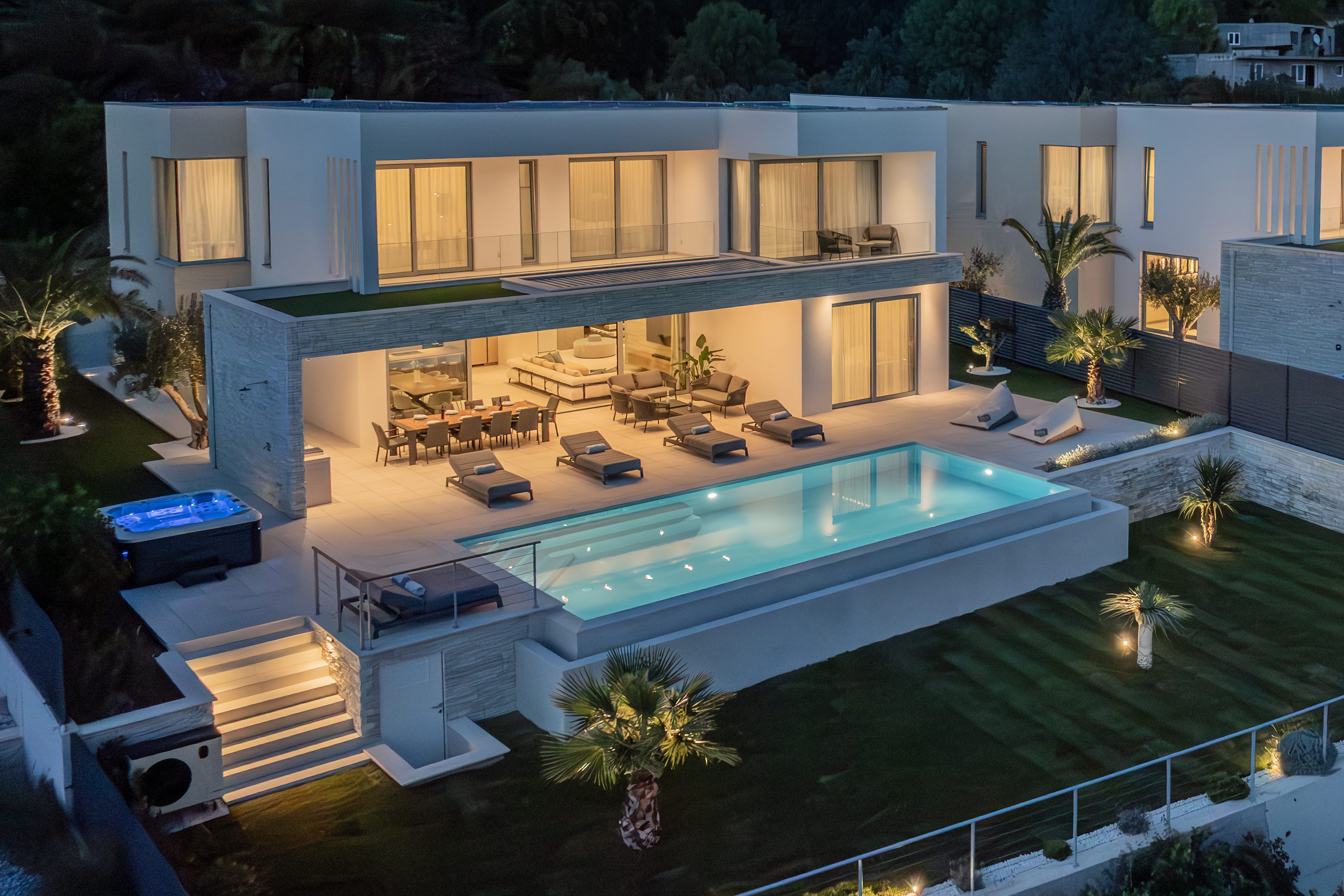 Luxury villa in Split with heated pool, jacuzzi and a large terrace