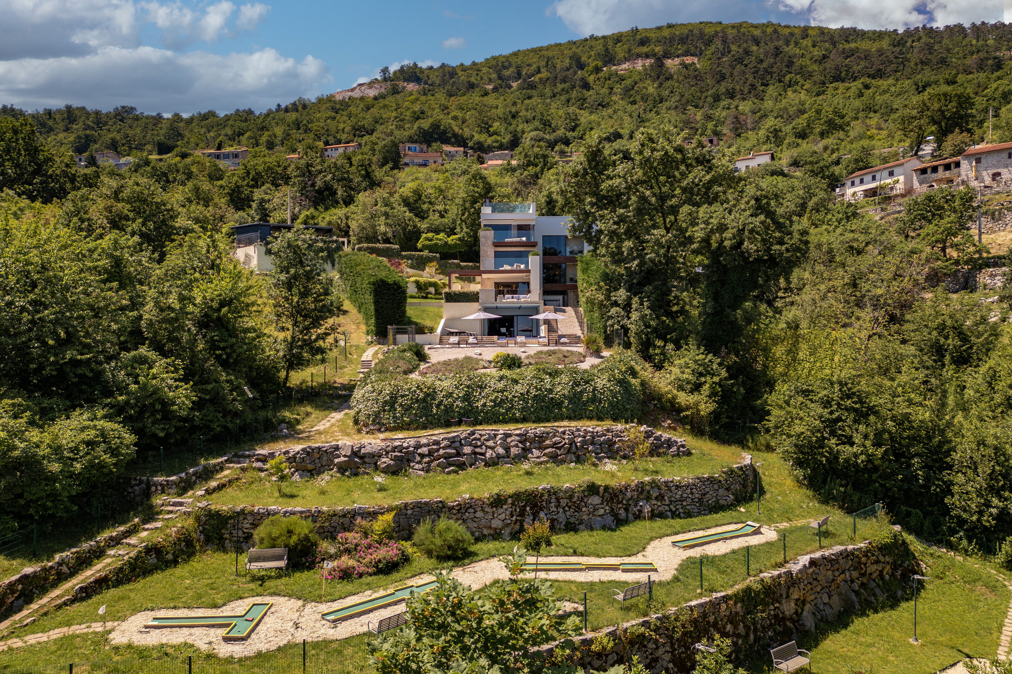 Villa High View with pool and large outdoor area, Opatija Riviera