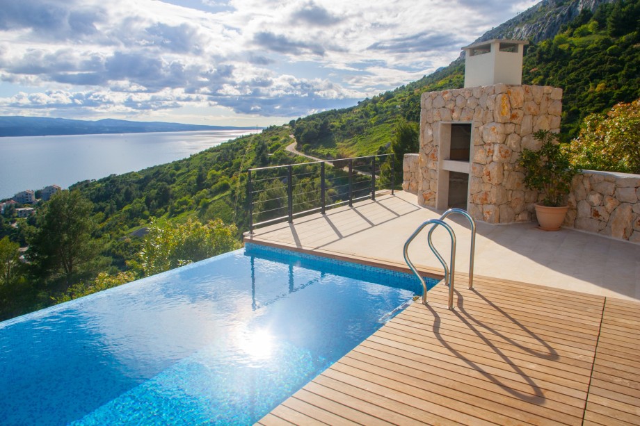 Villa Infinity Mimice – Luxury villa with infinity pool, Omis