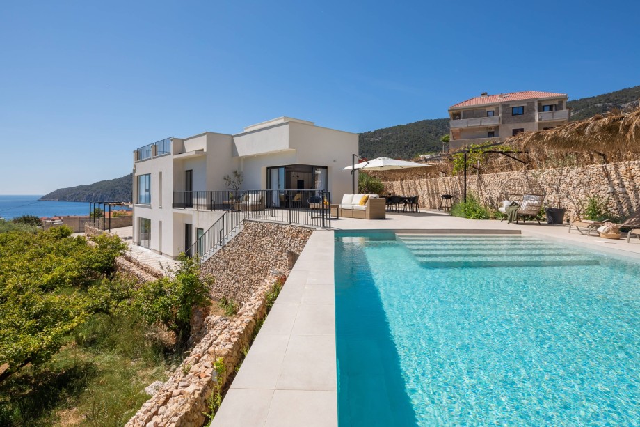 Villa on the island Vis with heated pool and sea views - Villa La Vida