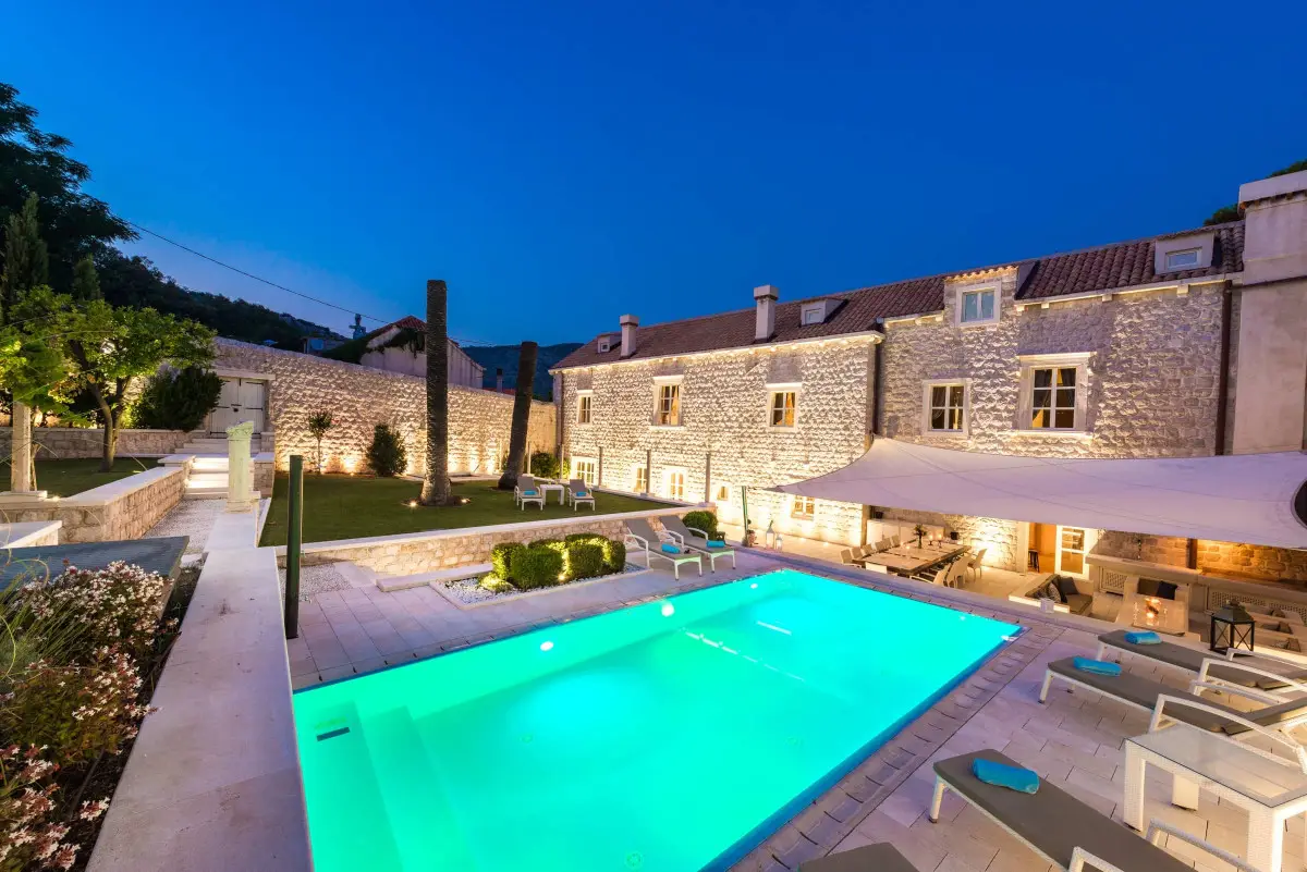 Villa Zaton Heritage Mansion