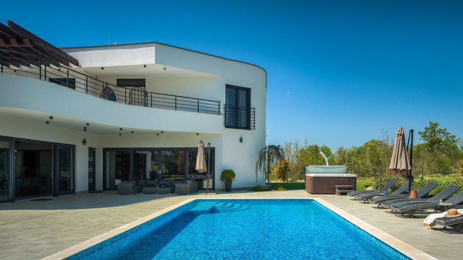 Villa Duke Blue with swimming pool in Istria