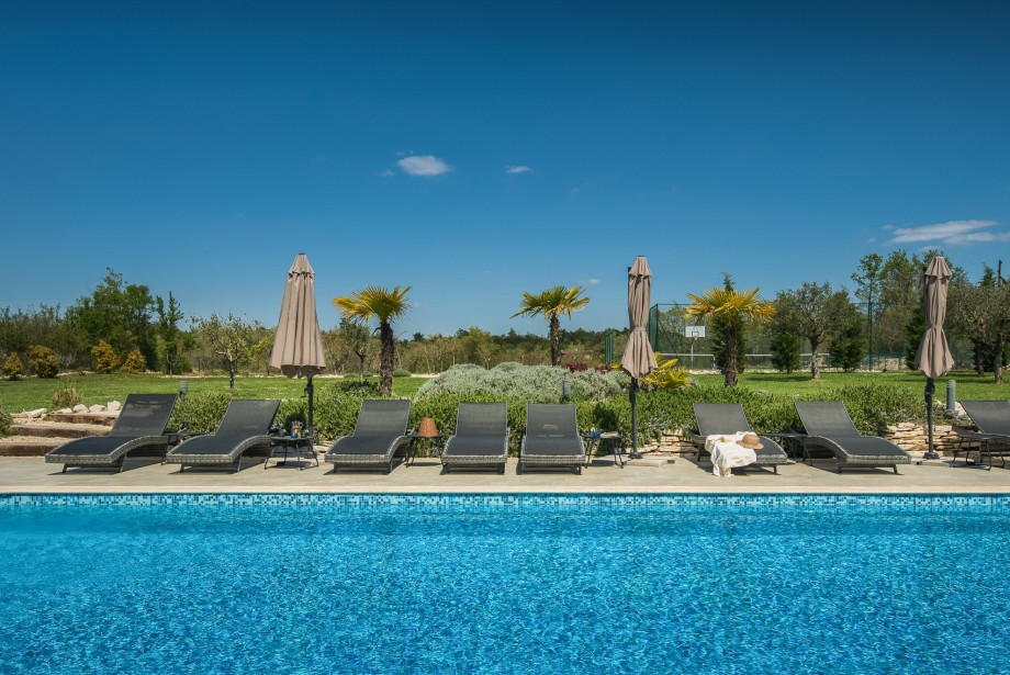 Luxury villa Istria - Villa Duke Blue with heated pool
