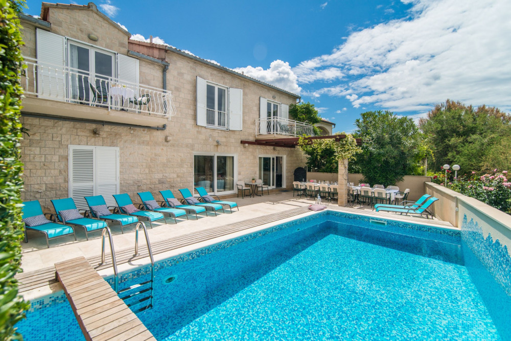 Villa Beach Life Mirca