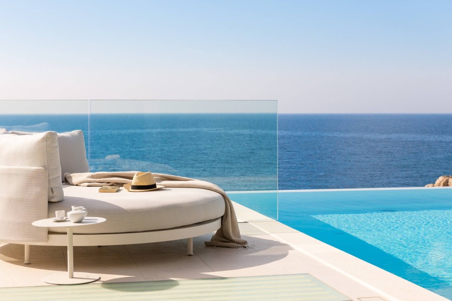 Villa Dream Pearl in Primosten with a sea view and a heated pool