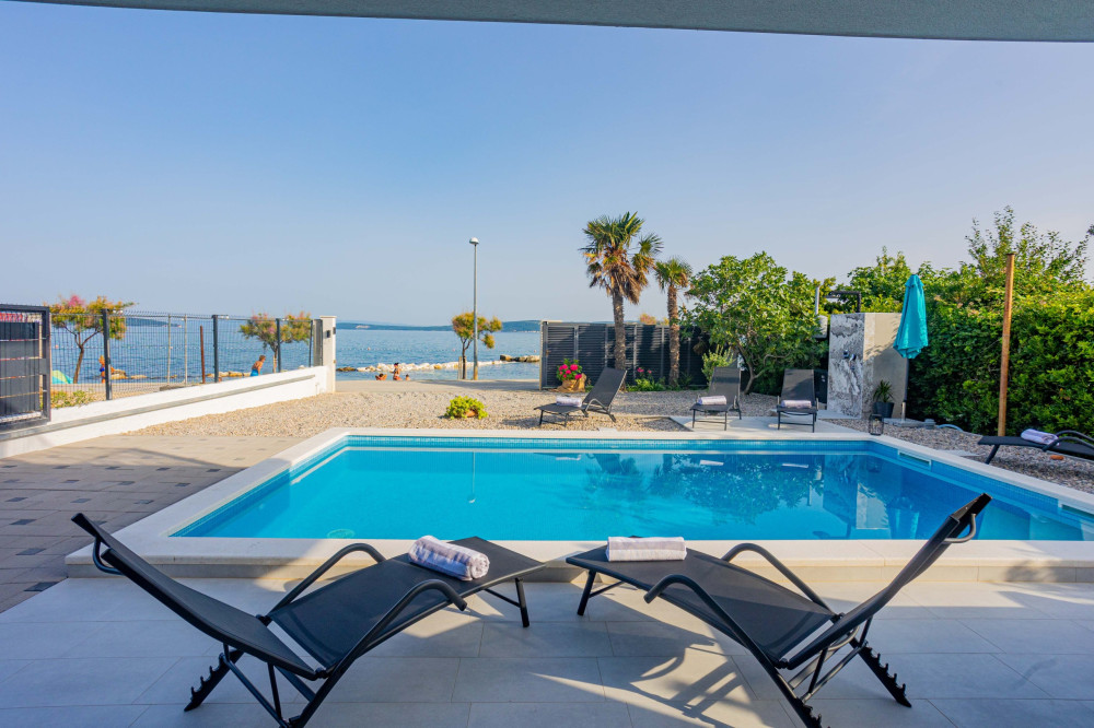 Villa Flow