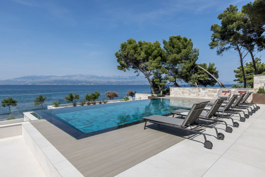 Seafront villa Sutivan Brac
