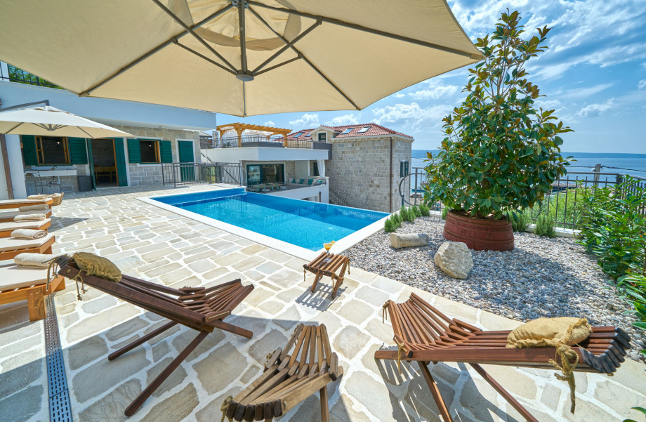 Villa Jesenice Stone