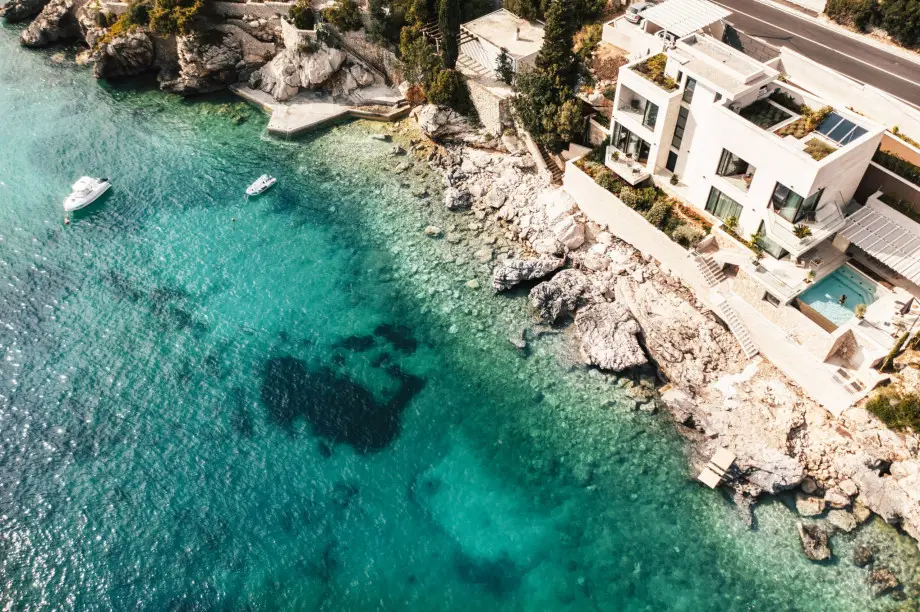 Experience summer in a beachfront villa in Dubrovnik