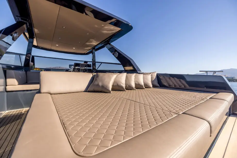 Sunbeds onboard Colnago 45 private boat tour