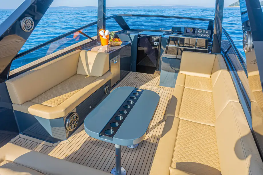 Relaxation onboard Colnago 35 on a private boat tour