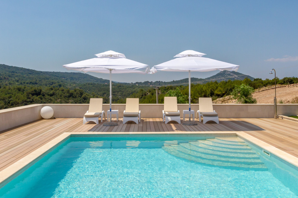 Luxury villa Emily with pool and tennis court on Hvar island