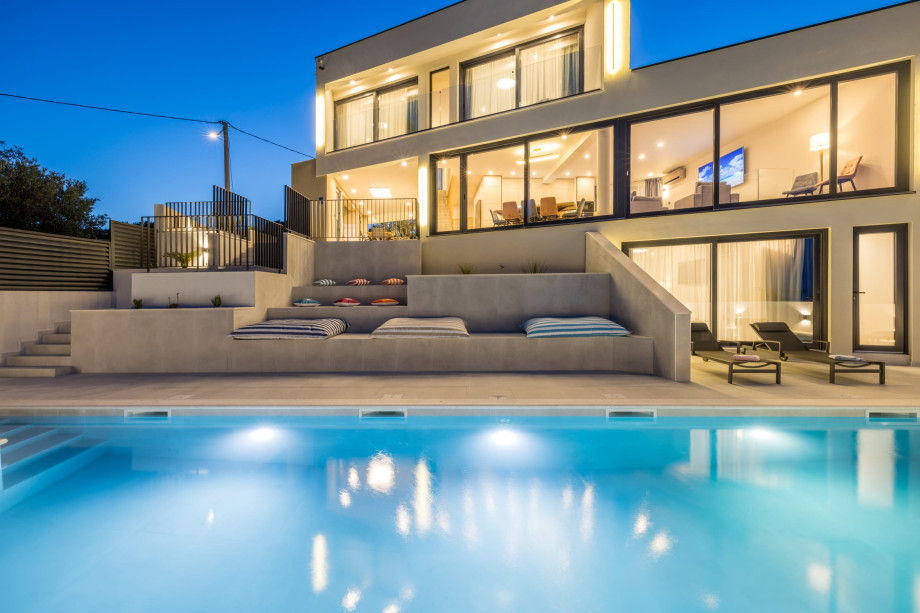 Villa Mar Escape with pool in Trogir area, close to the beach