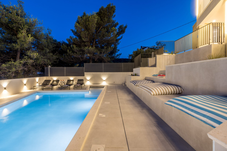 Luxury villa with pool in Vinisce - villa Mar Escape