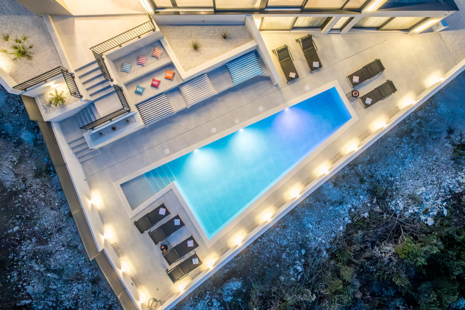 Aerial photo of Villa Mar Escape in Vinisce
