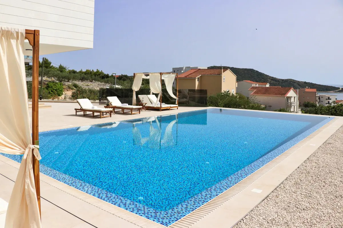 Villa in Primosten with heated pool and sea view