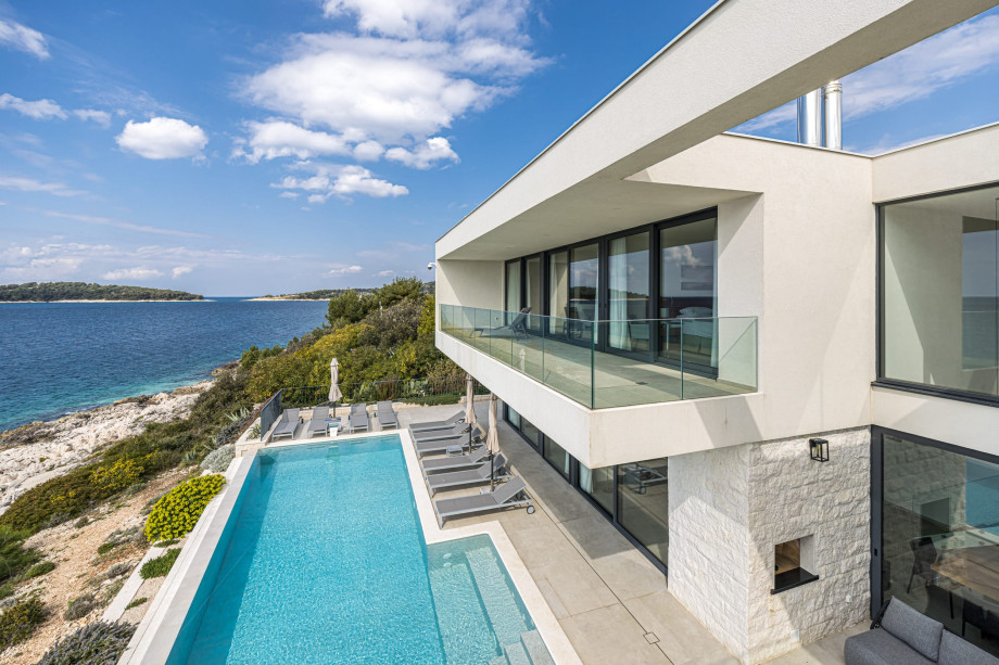 Villa Superb
