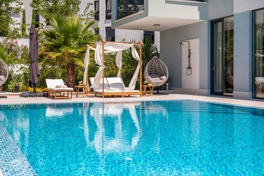 Luxury villa in Primosten with large pool and terrace